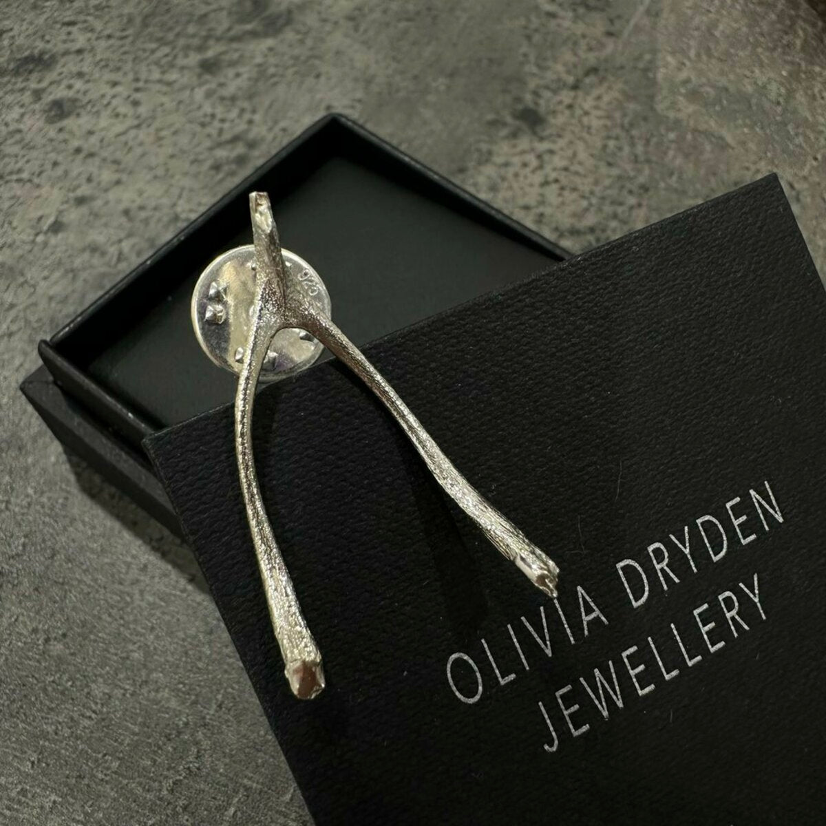 Wishbone Brooch