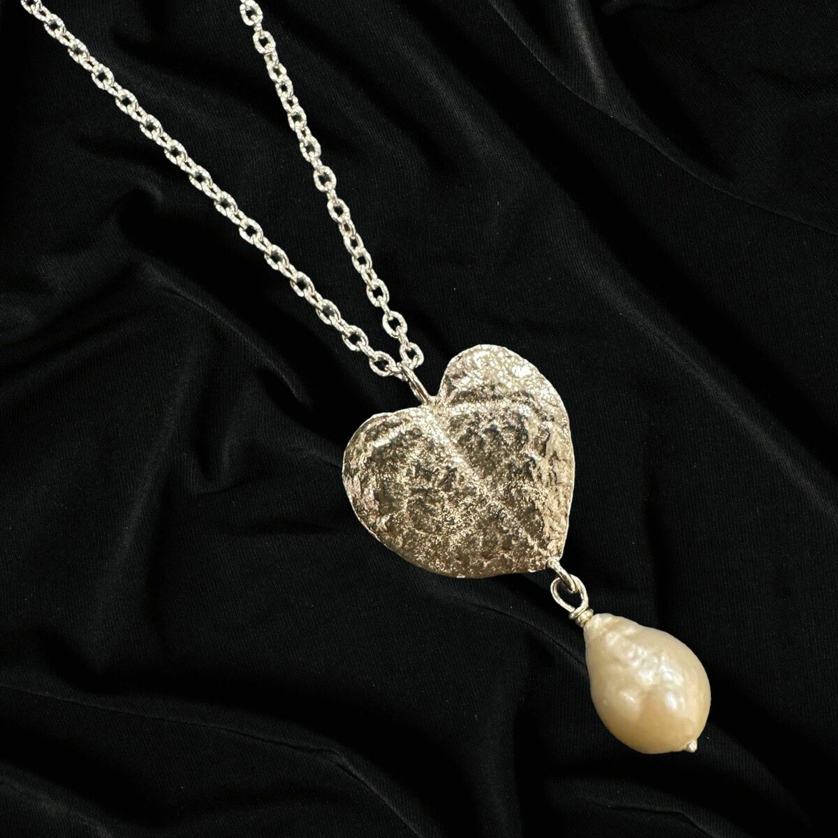 Chain of Hearts with Pearl Drop Necklace