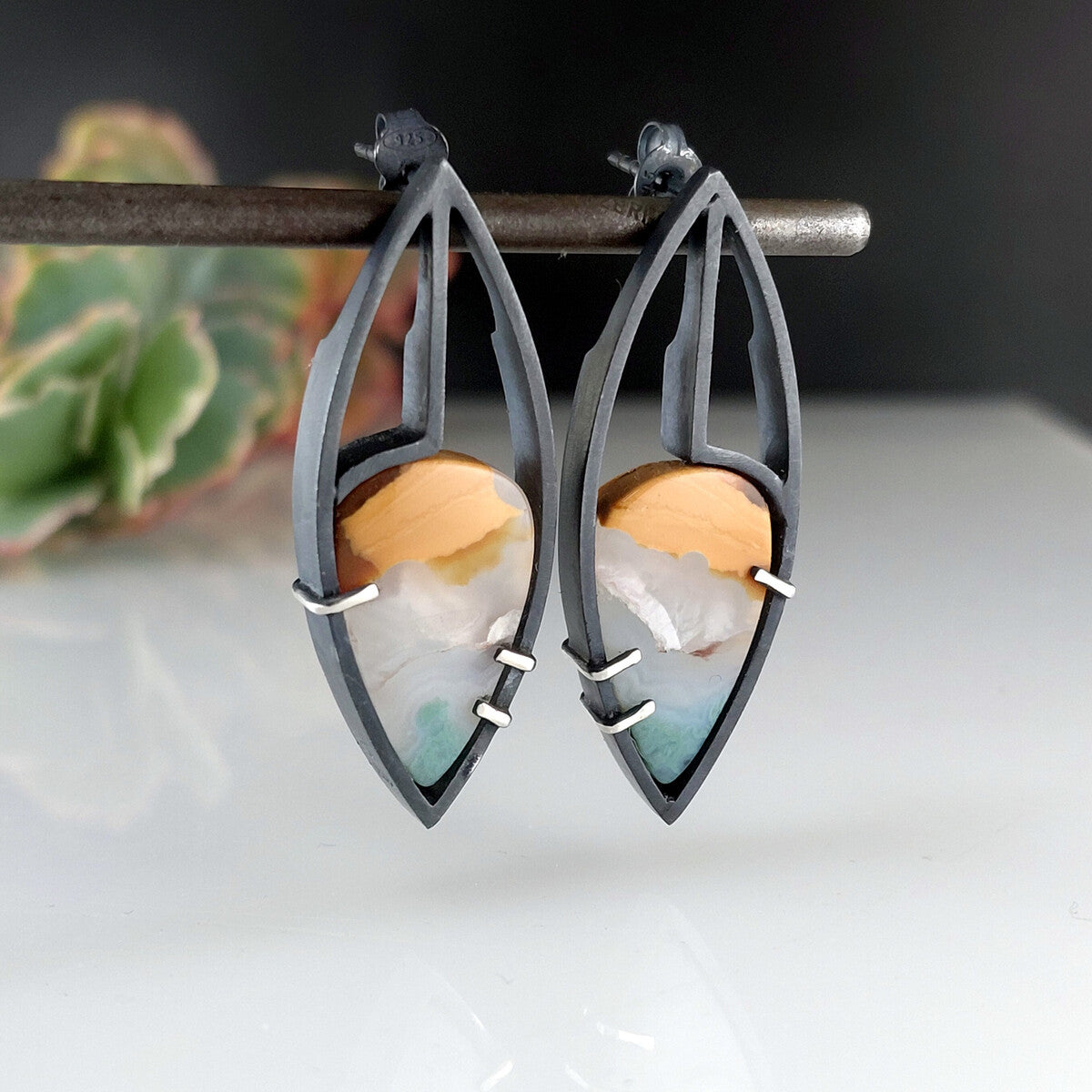 Aquaprase Shield Earrings