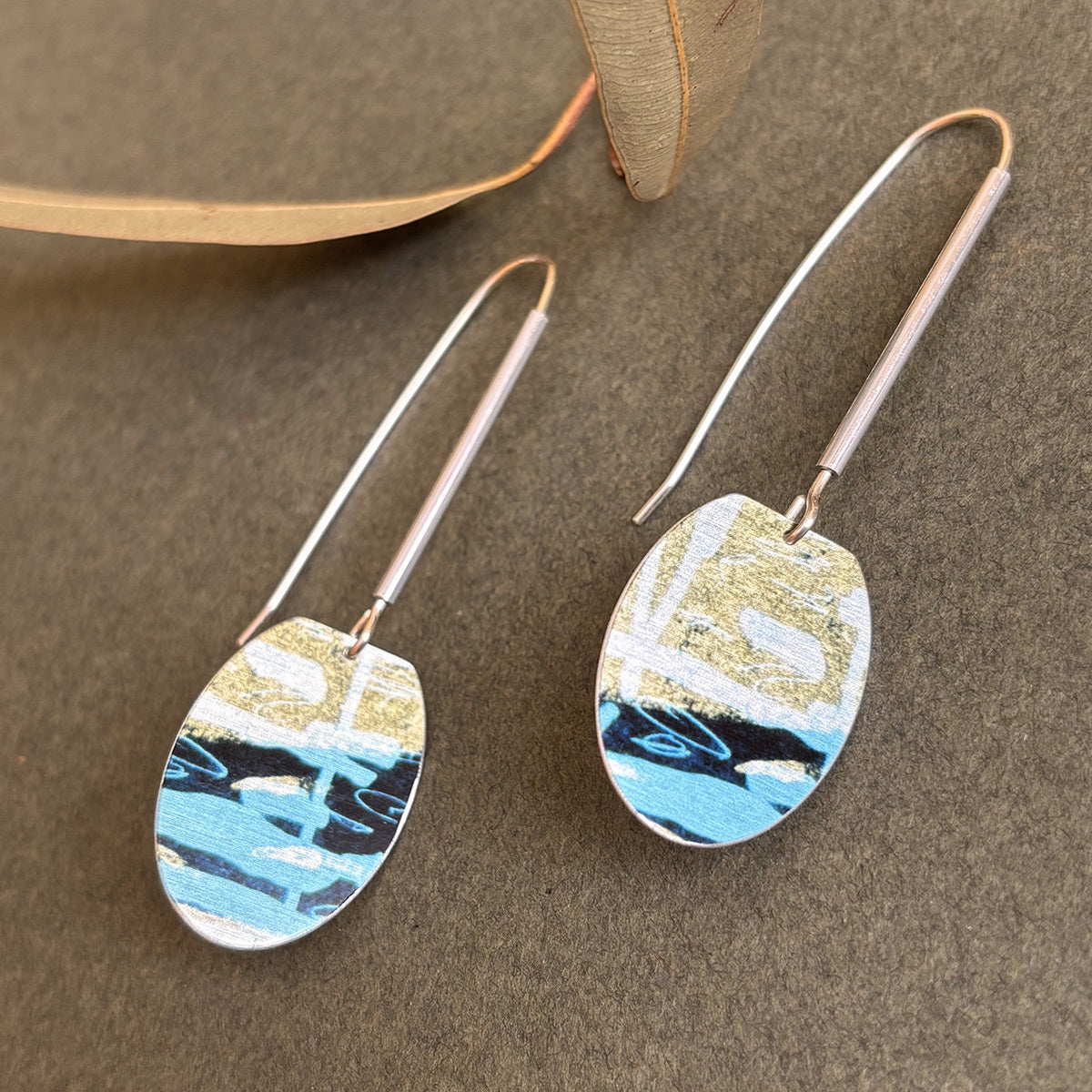 Creek Bed Oval Drops