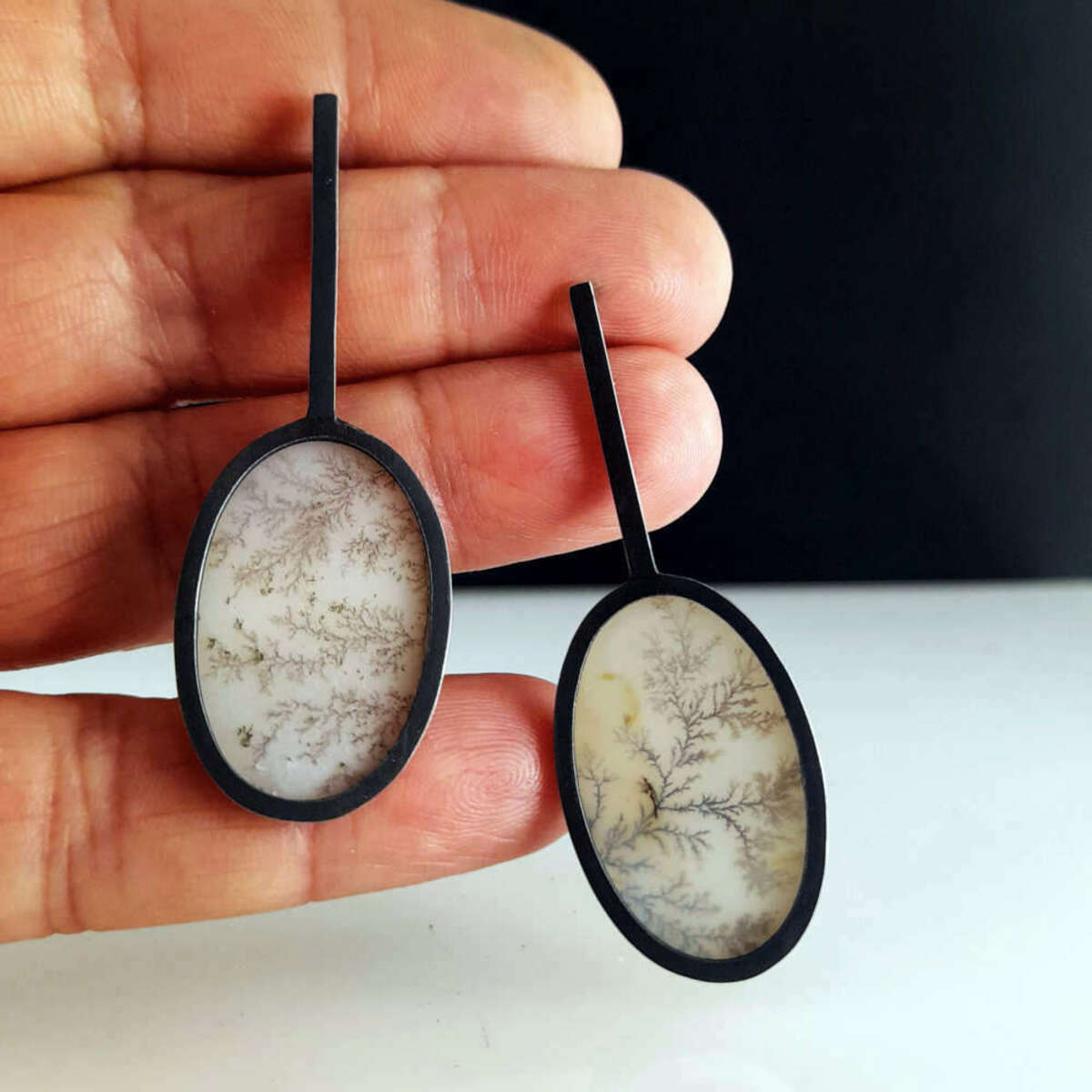 INCLUSION: Scenic Agate Pendulum Earrings