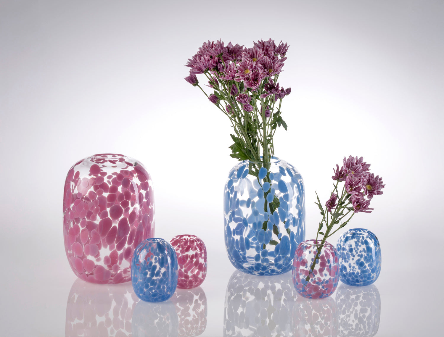 Large Aussie Front Yard Vase - Hydrangea