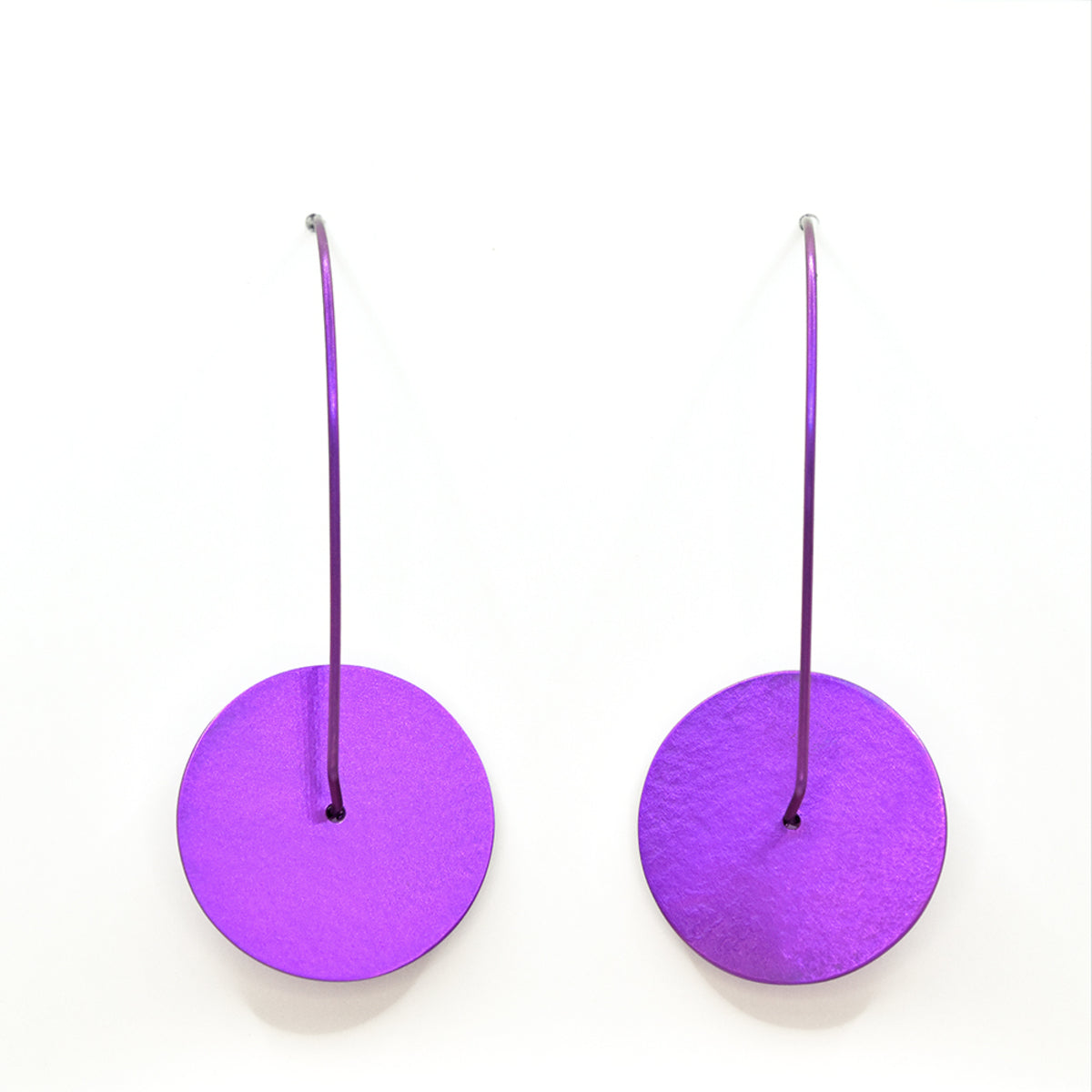 Pivot earrings (drop). Fuchsia.