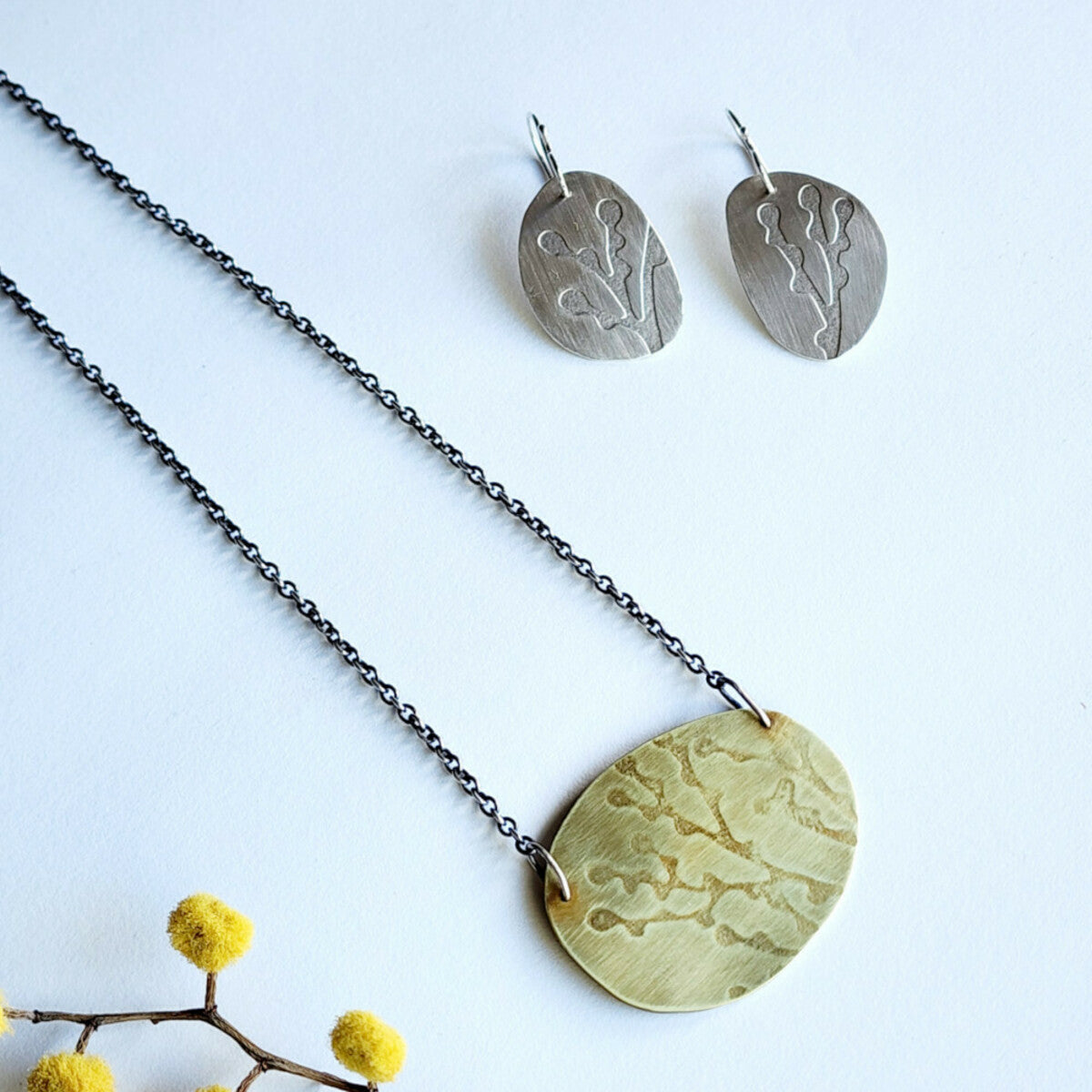 Wattle Bud Necklace (single)