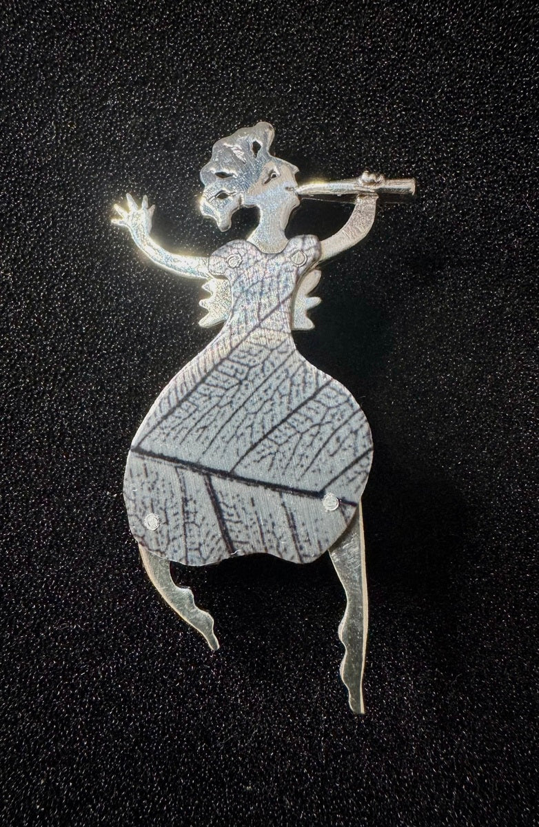 Dancing Piper