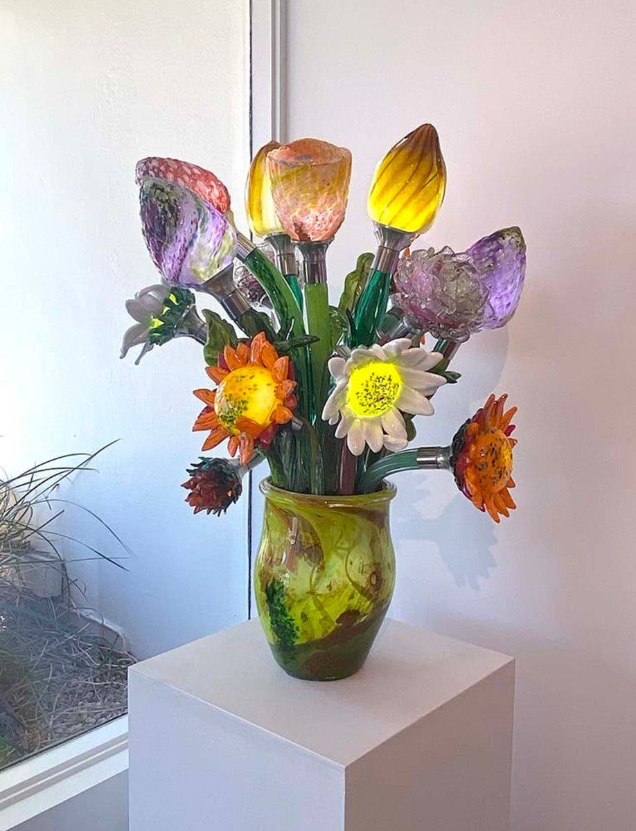 "Australia" Table Light Mixed Bouquet