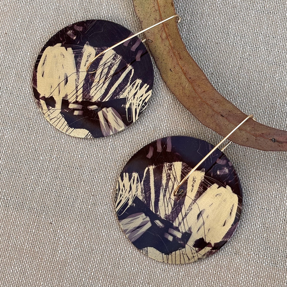 River Bend Moonlight - Dark Violet &amp; Gold