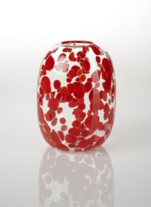 Aussie Front Yard Vases - red