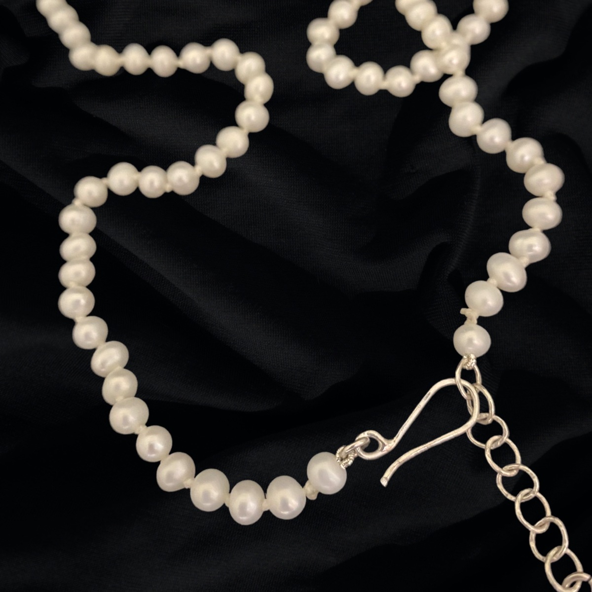 Bone and Pearl Necklace - Art Images Gallery