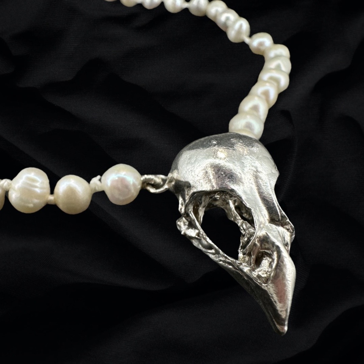 Finch Skull & Pearl Necklace