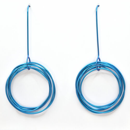 Orbit earrings (large). Blue.