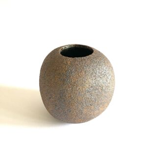 Round Vessel