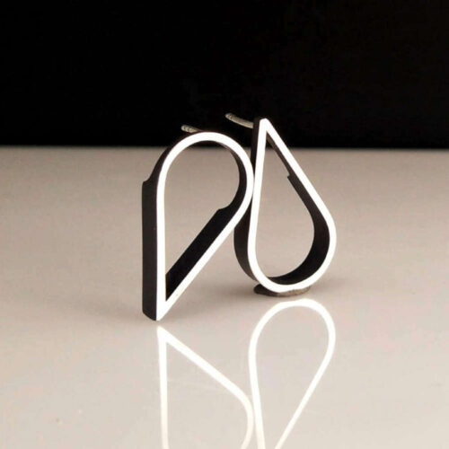 OUTLINE EARRINGS-Small Tear Drop