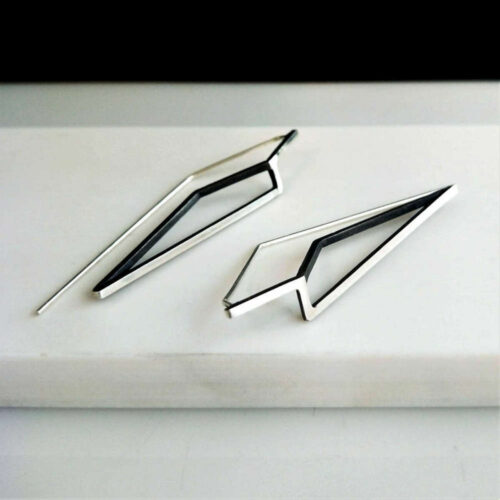 CONTINUUM Earrings – Pointed Hook